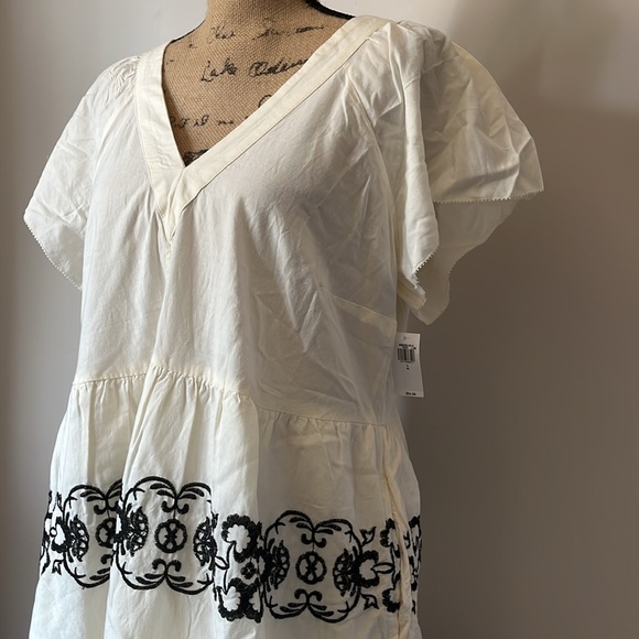 NWT old navy dress with floral print - Picture 4 of 10